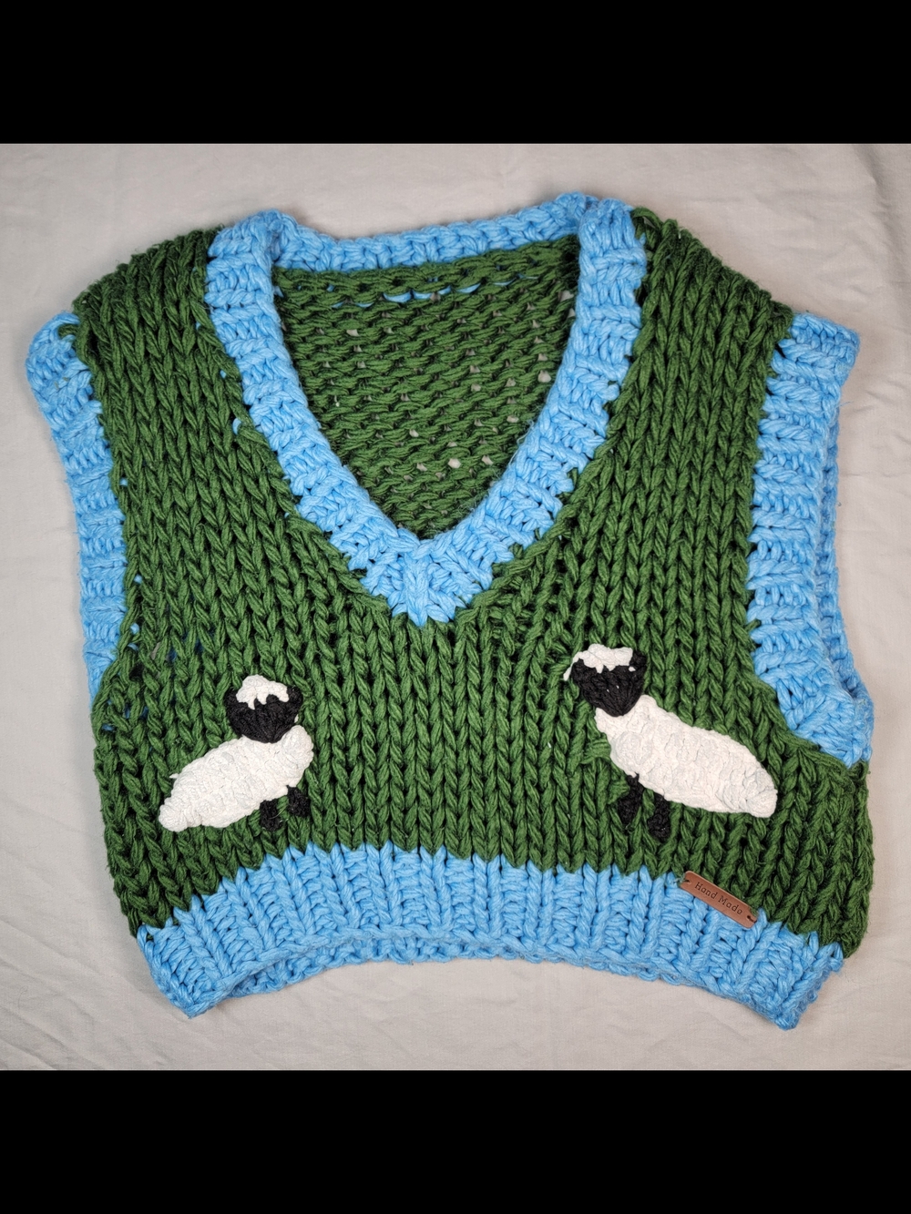 Handmade Chunky Knit Crop Sweater Vest  Sleeveless with Sheep Colorblock S/M